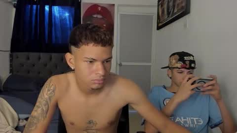 master_boy28 online show from 25, 3, 2026