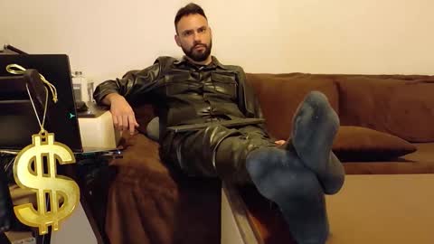 Snapshot of master_roberto333 chatting on 14, 12, 2025 SIR online show from 14, 12, 2025