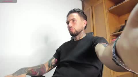 Snapshot of master_steven_01 chatting on 1, 6, 2026 steven online show from 1, 6, 2026
