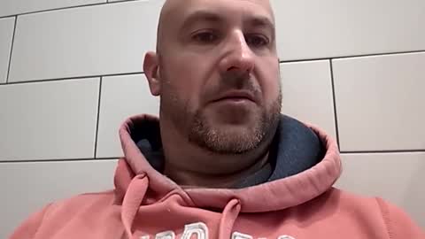 Snapshot of masterclass69er chatting on 22, 11, 2025 Bob online show from 22, 11, 2025