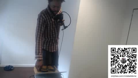 Masterdomfuck online show from 10, 10, 2025