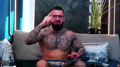 masterkingofmuscle online show from 5, 3, 2025