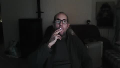 mat11efou online show from 25, 1, 2025