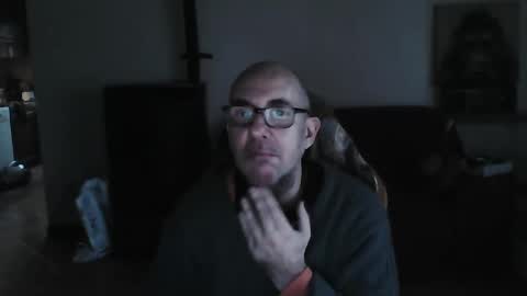 mat11efou online show from 12, 3, 2025