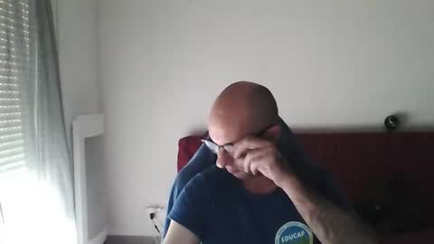 mat11efou online show from 5, 10, 2025