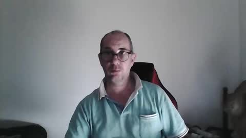 Snapshot of mat11efou chatting on 30, 4, 2026 mat11efou online show from 30, 4, 2026