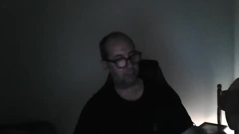 Snapshot of mat11efou chatting on 1, 5, 2026 mat11efou online show from 1, 5, 2026