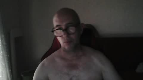 Snapshot of mat11efou chatting on 13, 7, 2026 mat11efou online show from 13, 7, 2026