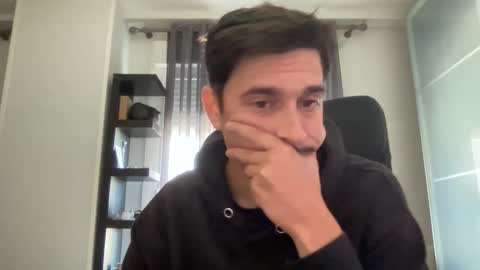 Aaron online show from 22, 11, 2025