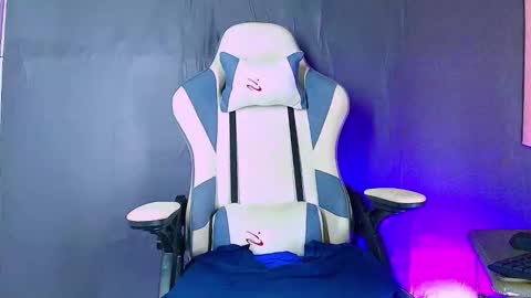 Snapshot of mateo600009 chatting on 16, 11, 2025 matteo online show from 16, 11, 2025