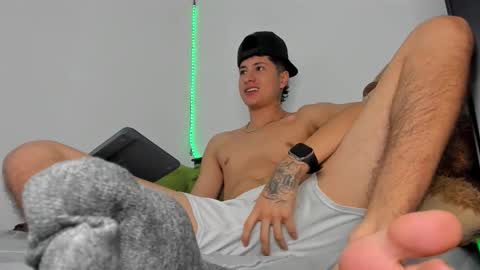 mateo_escobar online show from 4, 12, 2025