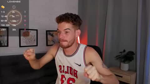 MATEO HUNTER online show from 12, 11, 2025