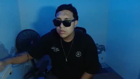 Snapshot of mateuspolla chatting on 1, 4, 2026 mateuspolla online show from 1, 4, 2026