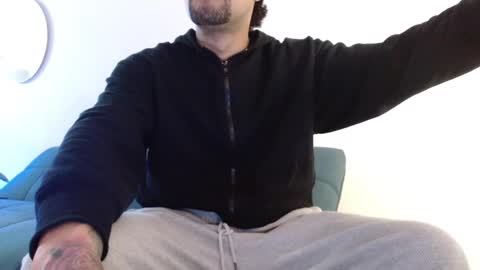 STRURIBE ON INSTAGRAM online show from 17, 2, 2026