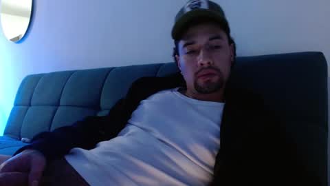 STRURIBE ON INSTAGRAM online show from 20, 2, 2026