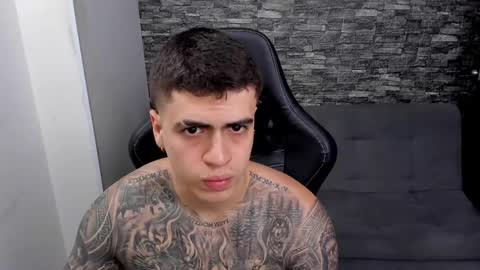 Snapshot of mathew_wolf4 chatting on 17, 5, 2026 Mathew Independent model online show from 17, 5, 2026