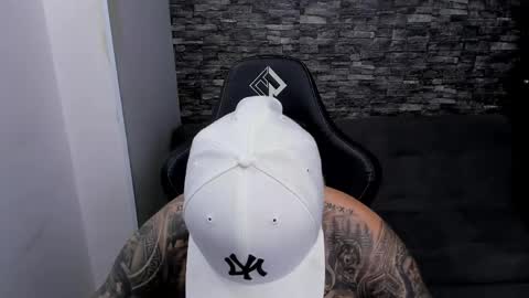 Snapshot of mathew_wolf4 chatting on 31, 5, 2026 Mathew Independent model online show from 31, 5, 2026