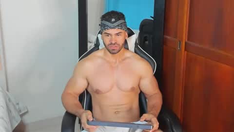 mathews_smith online show from 27, 9, 2025