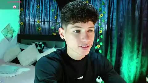     online show from 12, 4, 2026