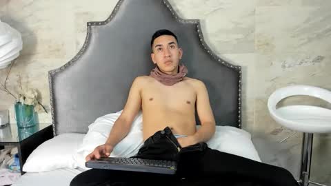 Snapshot of matias_jeong chatting on 5, 12, 2025 Matias Jeong online show from 5, 12, 2025