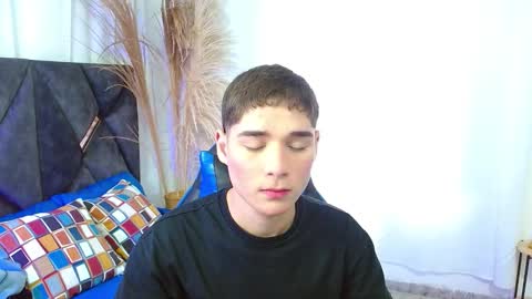 Snapshot of matiii18 chatting on 11, 11, 2025 Mati online show from 11, 11, 2025