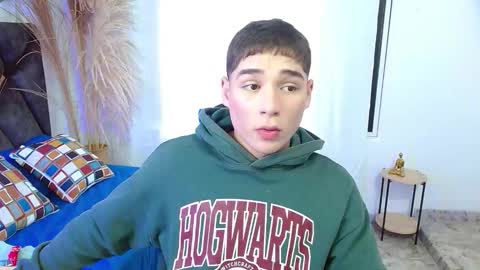 Snapshot of matiii18 chatting on 18, 11, 2025 Mati online show from 18, 11, 2025