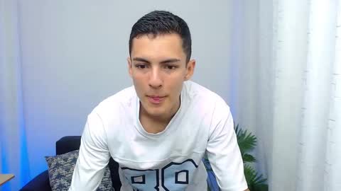 Snapshot of matiius18 chatting on 3, 10, 2025 Matias online show from 3, 10, 2025
