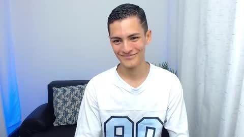 Snapshot of matiius18 chatting on 17, 10, 2025 Matias online show from 17, 10, 2025
