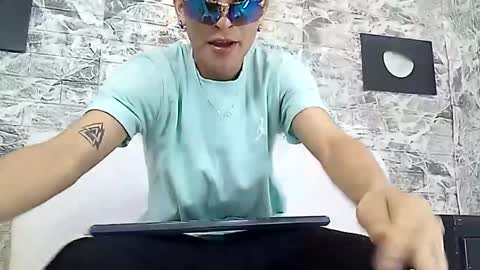 Snapshot of matius_montes chatting on 12, 10, 2025 matius_montes online show from 12, 10, 2025