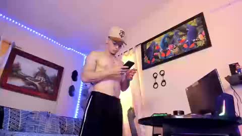 Master online show from 8, 9, 2025