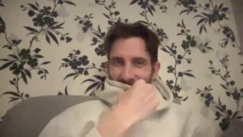 Snapshot of mattcarta chatting on 5, 2, 2025 mattcarta online show from 5, 2, 2025