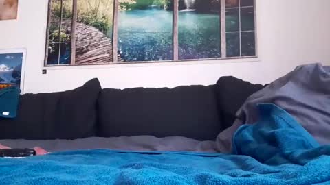 Snapshot of matten80 chatting on 12, 1, 2025 matten80 online show from 12, 1, 2025