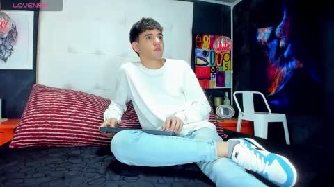 Snapshot of matteo12_ chatting on 19, 9, 2025 ---Matteo--- online show from 19, 9, 2025
