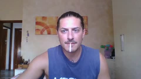 Snapshot of matteushh87 chatting on 2, 8, 2026 matteushh87 online show from 2, 8, 2026