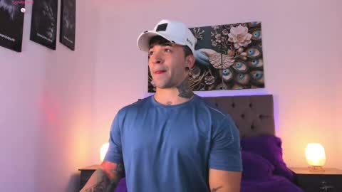 Matthew INDEPENDENT MODEL online show from 14, 4, 2026