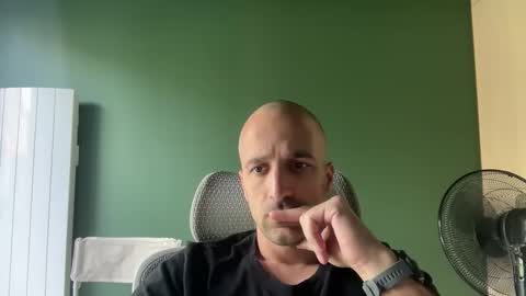 M online show from 12, 9, 2025