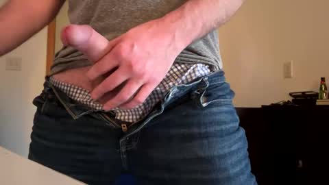 Snapshot of mattiufr chatting on 17, 12, 2024 Matt online show from 17, 12, 2024