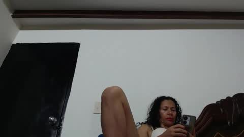 Snapshot of matturewet chatting on 21, 9, 2025 matturewet online show from 21, 9, 2025