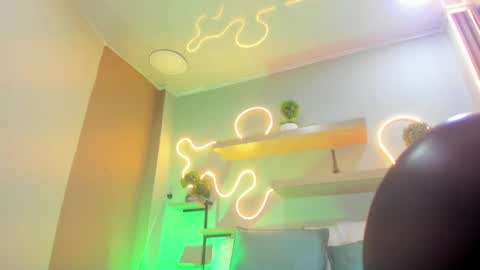  M A T T Y  online show from 9, 10, 2025