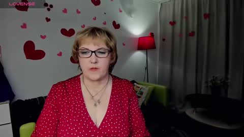 Lana online show from 1, 2, 2025