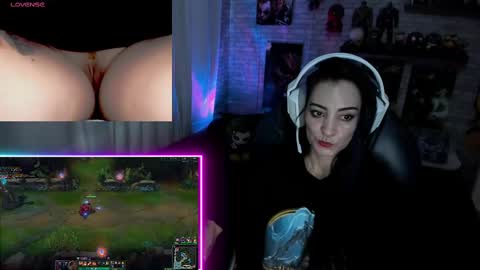 Snapshot of mature_gamer chatting on 15, 9, 2025 Nath online show from 15, 9, 2025