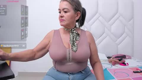 Snapshot of mature_hard_ chatting on 22, 11, 2025 ISABEL online show from 22, 11, 2025