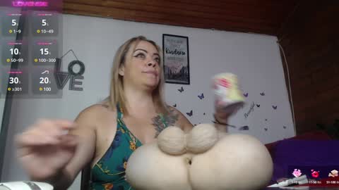 Mature liaa online show from 6, 1, 2025
