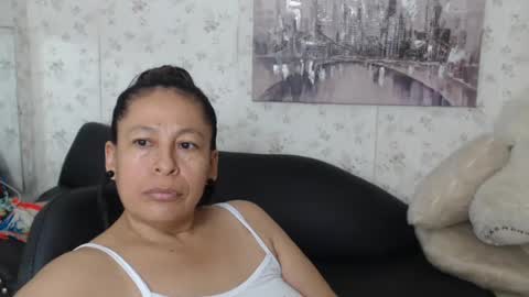 Snapshot of mature_martina_ chatting on 14, 6, 2026 Martina online show from 14, 6, 2026