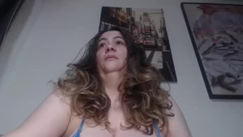 Snapshot of matureboobsbig chatting on 23, 5, 2026 matureboobsbig online show from 23, 5, 2026