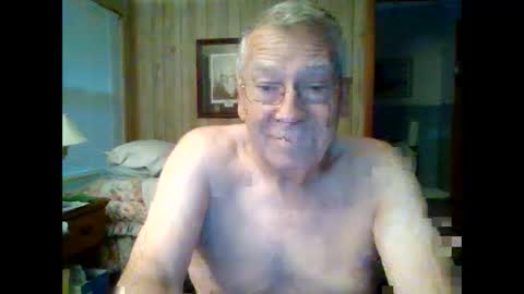 Snapshot of maturecouple1954 chatting on 12, 9, 2025 SXECPL55 at G mail Dot Com online show from 12, 9, 2025