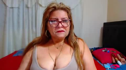 Snapshot of maturehot649 chatting on 28, 12, 2024 maturehot649 online show from 28, 12, 2024