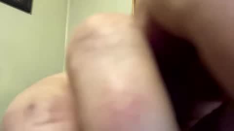 Snapshot of maturejerky chatting on 18, 12, 2025 maturejerky online show from 18, 12, 2025