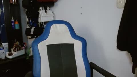 Snapshot of maturetigress4c chatting on 24, 11, 2025 Cecilia online show from 24, 11, 2025