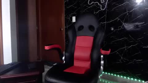 Snapshot of maty_hard chatting on 22, 1, 2025 Matias online show from 22, 1, 2025